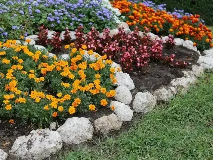 custom outdoor lighting and planting design near Gene Coulon Memorial Beach Park in Renton